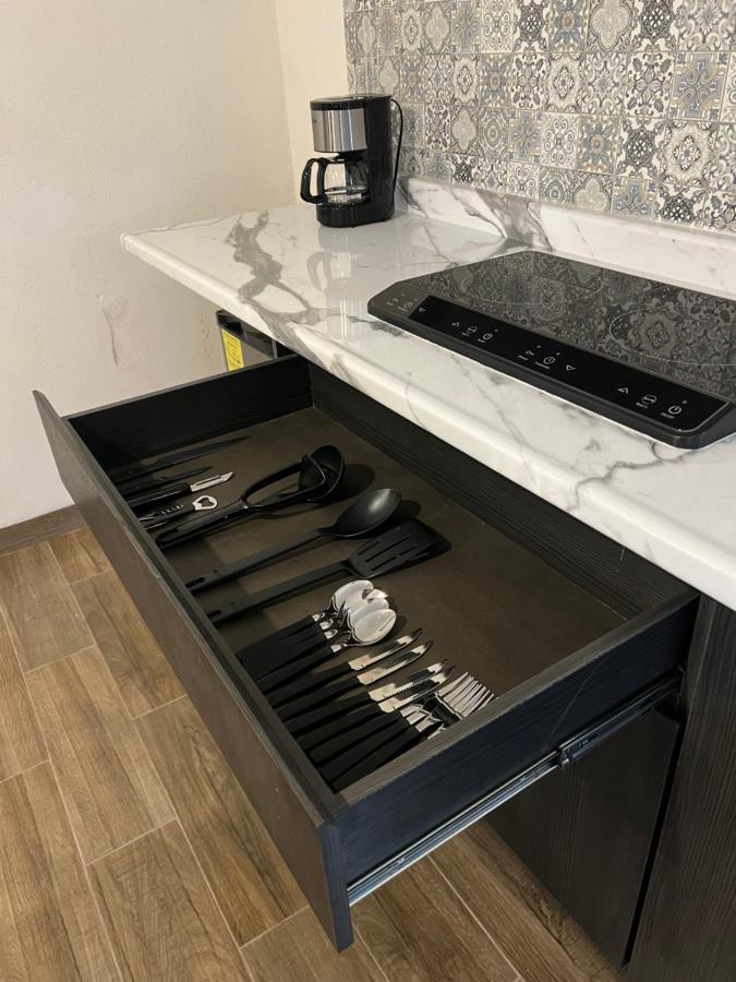 Hotel Tia Flora 레온 외부 사진