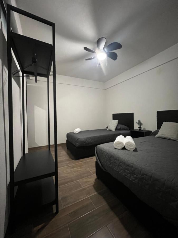 Hotel Tia Flora 레온 외부 사진