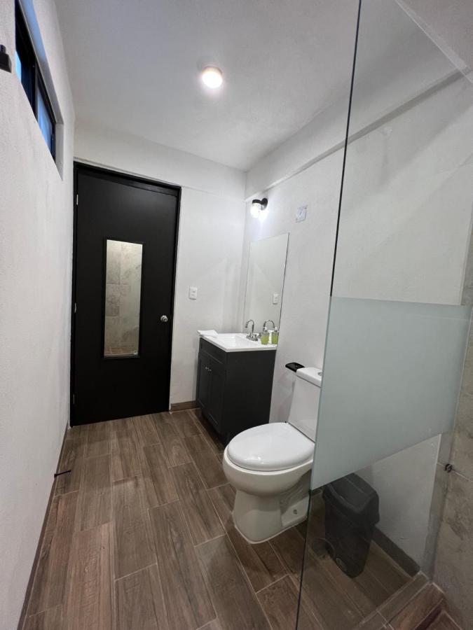 Hotel Tia Flora 레온 외부 사진