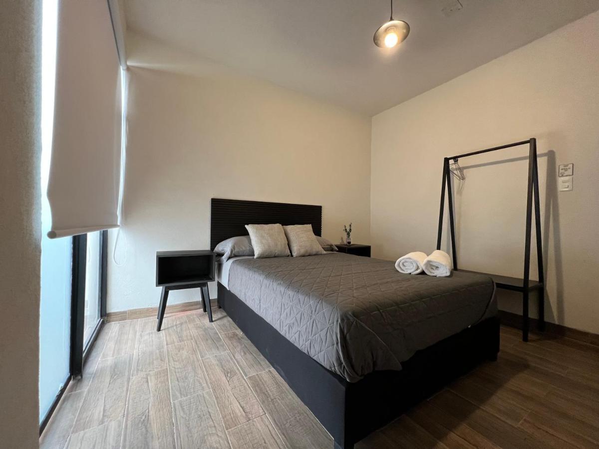Hotel Tia Flora 레온 외부 사진