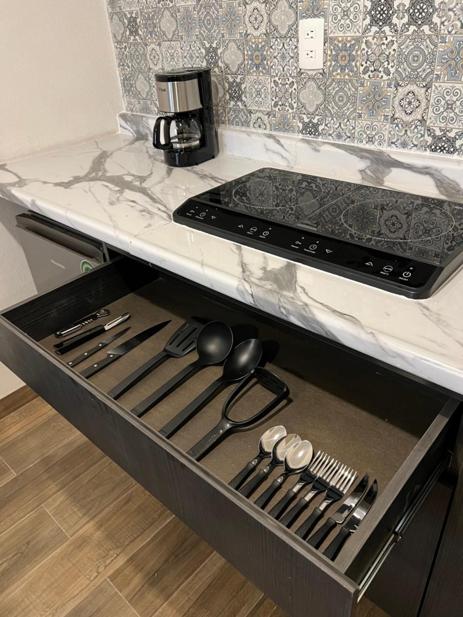 Hotel Tia Flora 레온 외부 사진